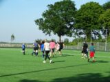 Laatste training S.K.N.W.K. JO10-1 van seizoen 2022-2023 (partijtje tegen de ouders) (2/165)